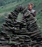 Andy Goldsworthy<br />photo credit: smithsonianmag.com