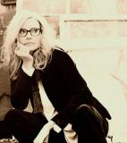 Aimee Mann<br />photo credit: aimeemann.com