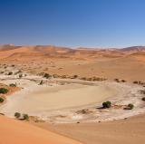 Sossusvlei, Namibia<br />photo credit: Wikipedia